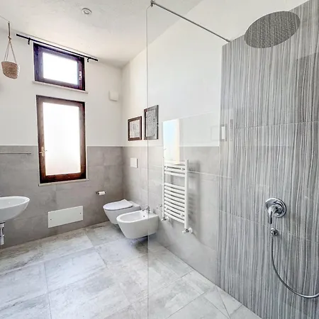 Mizar - Newly Renovated Private And An Amazing View Villa *