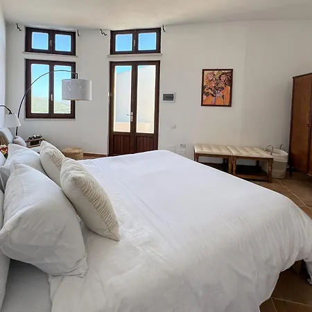 Villa Mizar - Newly Renovated Private And An Amazing View Torre delle Stelle