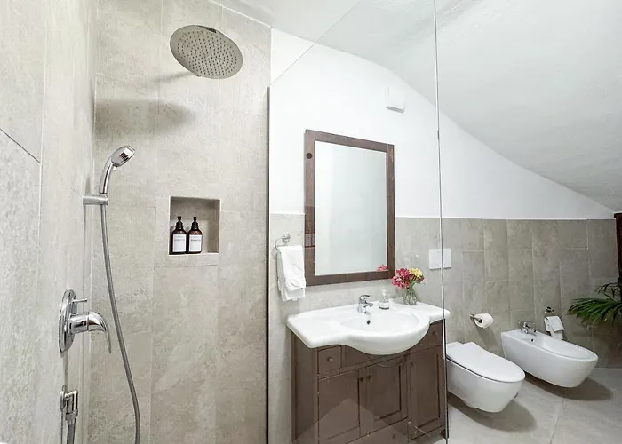 Mizar - Newly Renovated Private And An Amazing View