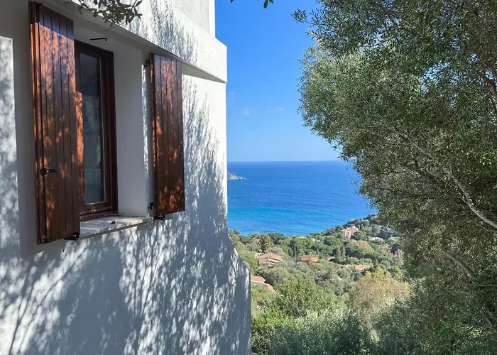 Mizar - Newly Renovated Private And An Amazing View Villa *